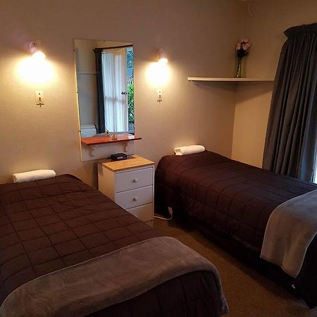 Camberley Court Motel Гастінгс Екстер'єр фото