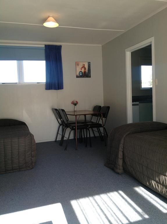 Camberley Court Motel Гастінгс Номер фото