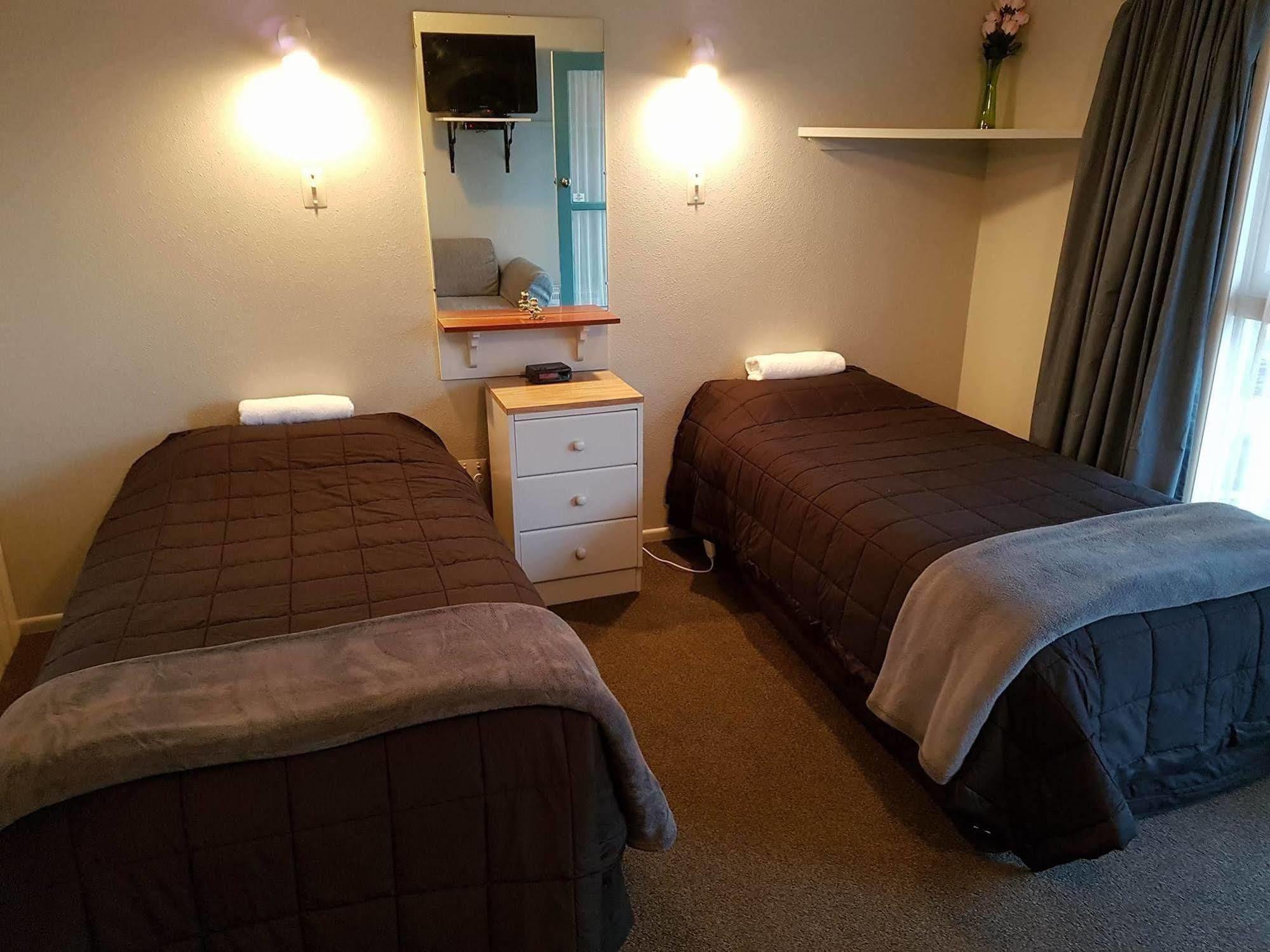 Camberley Court Motel Гастінгс Екстер'єр фото